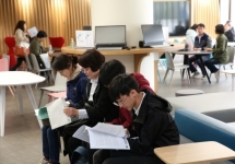 䰶 ̹