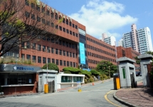 䰶 ̹