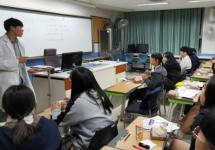 䰶 ̹