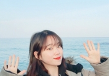 䰶 ̹