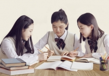䰶 ̹